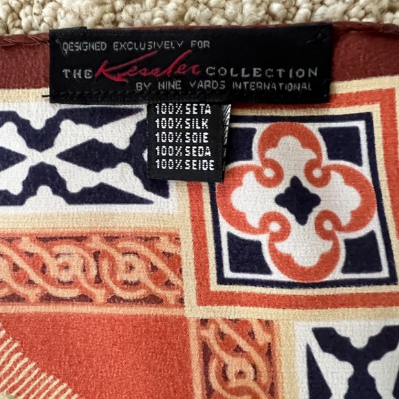 Kessler Collection 1988 Scarf 100% Silk - Picture 5 of 9